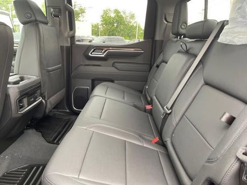 New 2026 Chevrolet Silverado 1500 RST AWD/4WD image 18