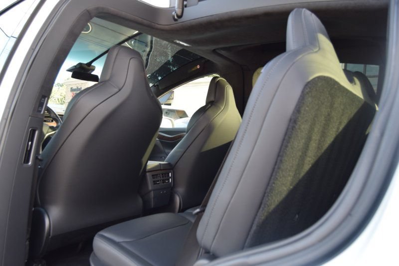 Used 2019 Tesla Model X 100D AWD/4WD image 21