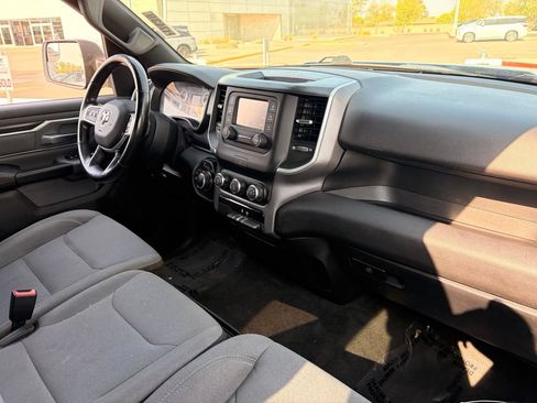 Used 2021 RAM 1500 Big Horn AWD/4WD image 12
