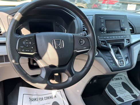 Used 2019 Honda Odyssey LX image 13