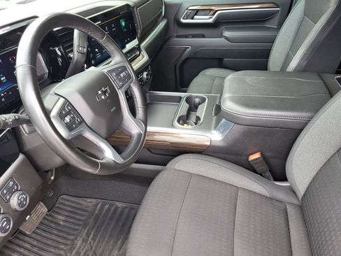 Used 2025 Chevrolet Silverado 3500 LT w/ Trail Boss Package image 14