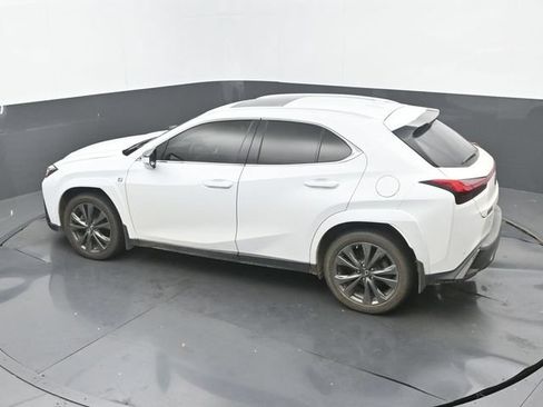 Used 2022 Lexus UX 200 F Sport w/ Accessory Package (Z2) FWD image 16