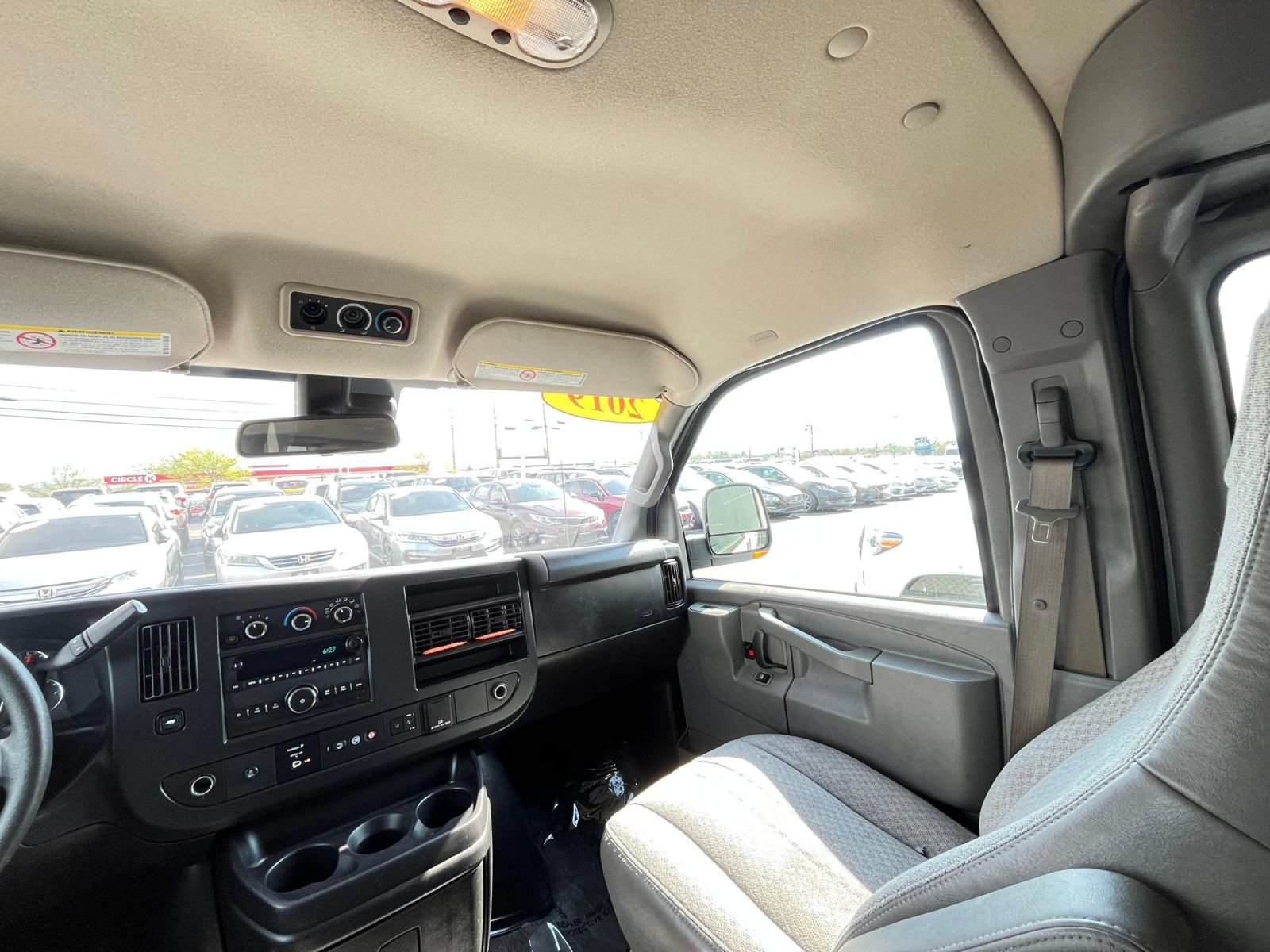 Used 2019 Chevrolet Express 3500 LT w/ LT Preferred Equipment Group RWD image 37
