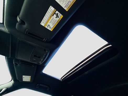 Used 2023 Nissan Armada SL w/ Midnight Edition Package image 24