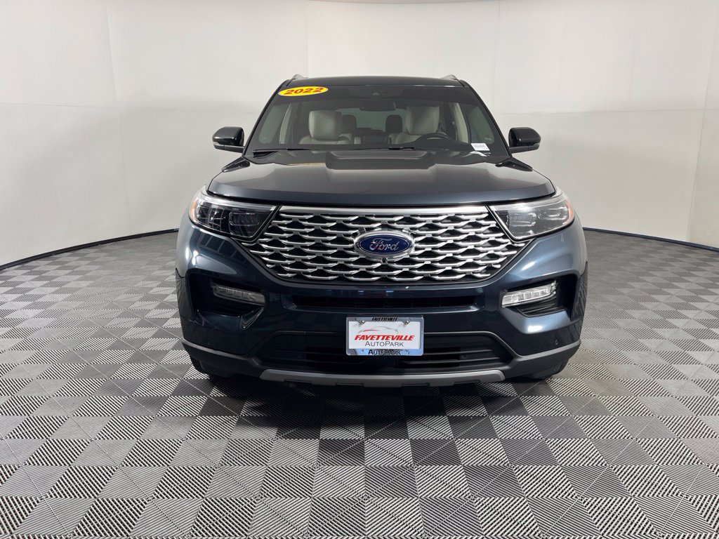 Used 2022 Ford Explorer Platinum w/ Equipment Group 601A AWD/4WD image 19