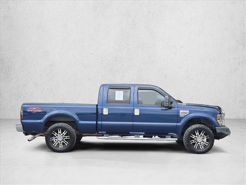 Used 2009 Ford F250 XLT AWD/4WD image 4