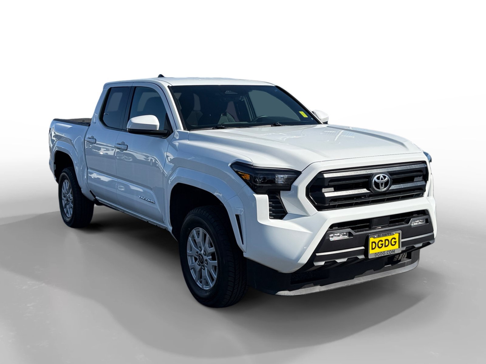 Used 2025 Toyota Tacoma SR5 AWD/4WD image 7