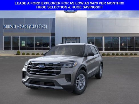 New 2026 Ford Explorer Active RWD image 2