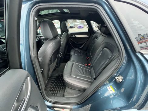 Used 2018 Audi Q3 2.0T Premium w/ Convenience Package FWD image 12