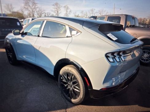 Used 2026 Ford Mustang Mach-E Premium w/ Sport Appearance Package image 18