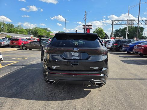 Used 2015 Ford Edge Sport w/ Equipment Group 401A AWD/4WD image 10