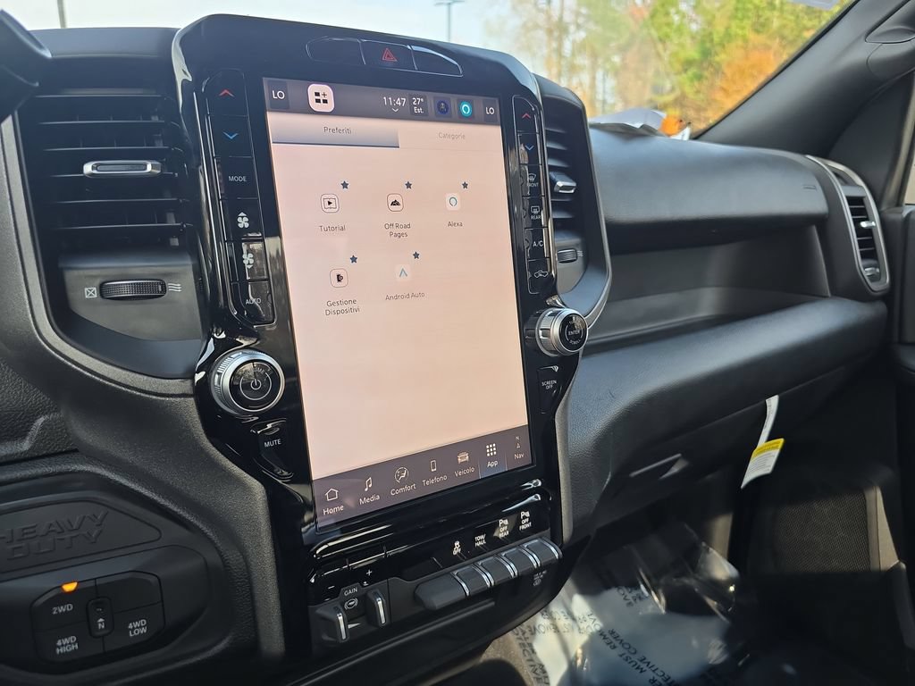 New 2026 RAM 2500 Tradesman AWD/4WD image 18