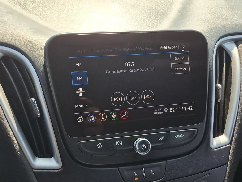 Used 2024 Chevrolet Malibu LT FWD image 13