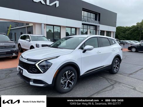 New 2025 Kia Sportage EX image 1