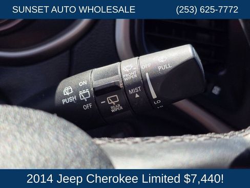 Used 2014 Jeep Cherokee Limited AWD/4WD image 38