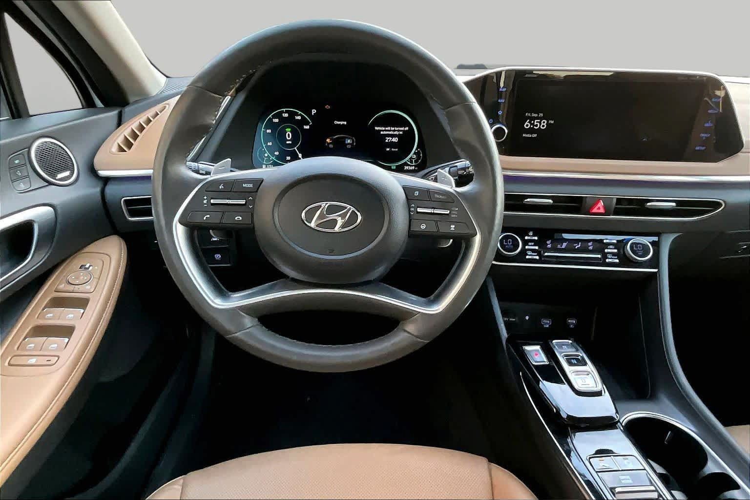 Used 2021 Hyundai Sonata Limited FWD image 5