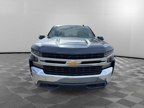 Used 2020 Chevrolet Silverado 1500 LT w/ Trailering Package image 2