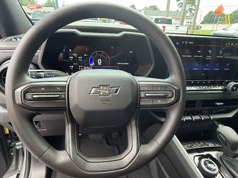 New 2026 Chevrolet Blazer LT w/ Convenience Package FWD image 21