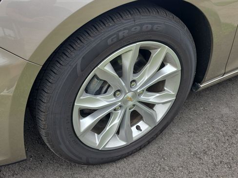 Used 2024 Chevrolet Malibu LT FWD image 10