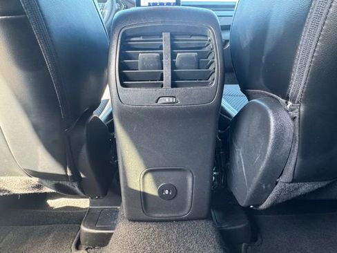 Used 2024 Ford Escape ST-Line image 20