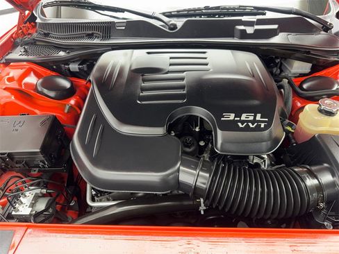 Used 2023 Dodge Challenger SXT w/ Plus Package image 70