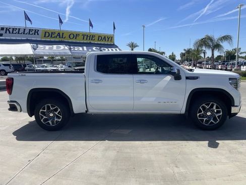 Used 2024 GMC Sierra 1500 SLT w/ SLT Convenience Package AWD/4WD image 9