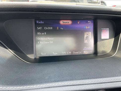 Used 2018 Lexus ES 350 w/ Luxury Package w/Wood Trim image 31