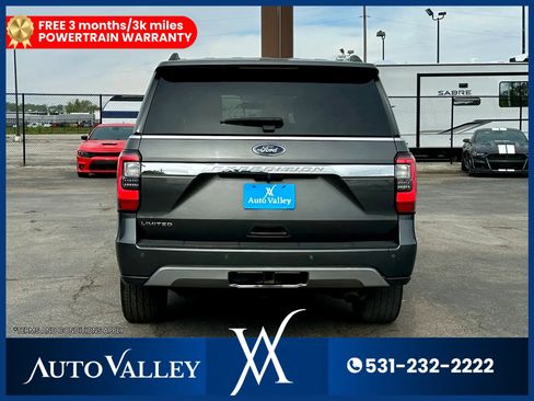Used 2019 Ford Expedition Limited w/ Equipment Group 302A AWD/4WD image 6