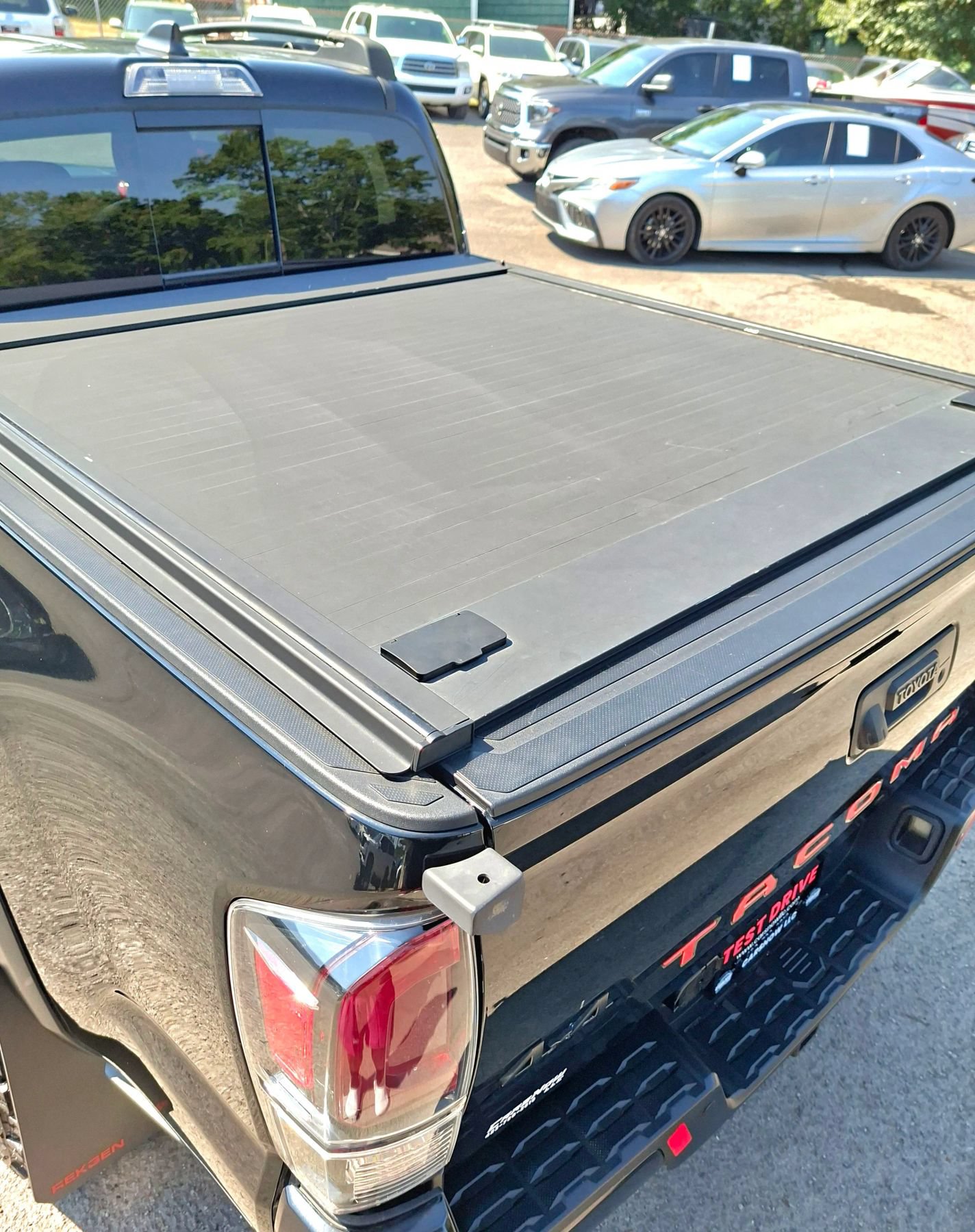 Used 2021 Toyota Tacoma TRD Pro AWD/4WD image 7