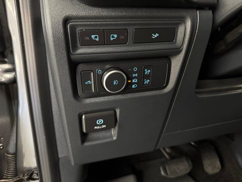 Used 2022 Ford F150 XLT w/ Equipment Group 302A High image 18