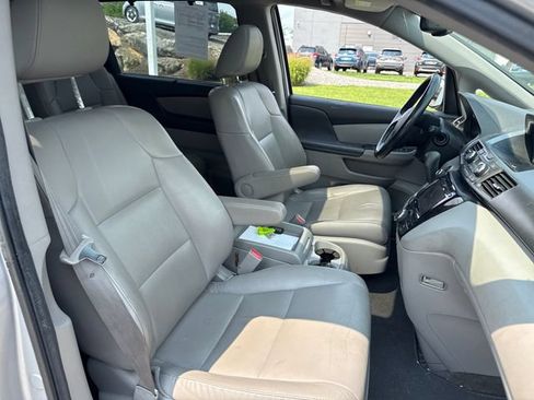 Used 2014 Honda Odyssey EX-L image 11