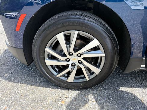 Certified 2022 Chevrolet Equinox Premier AWD/4WD image 11