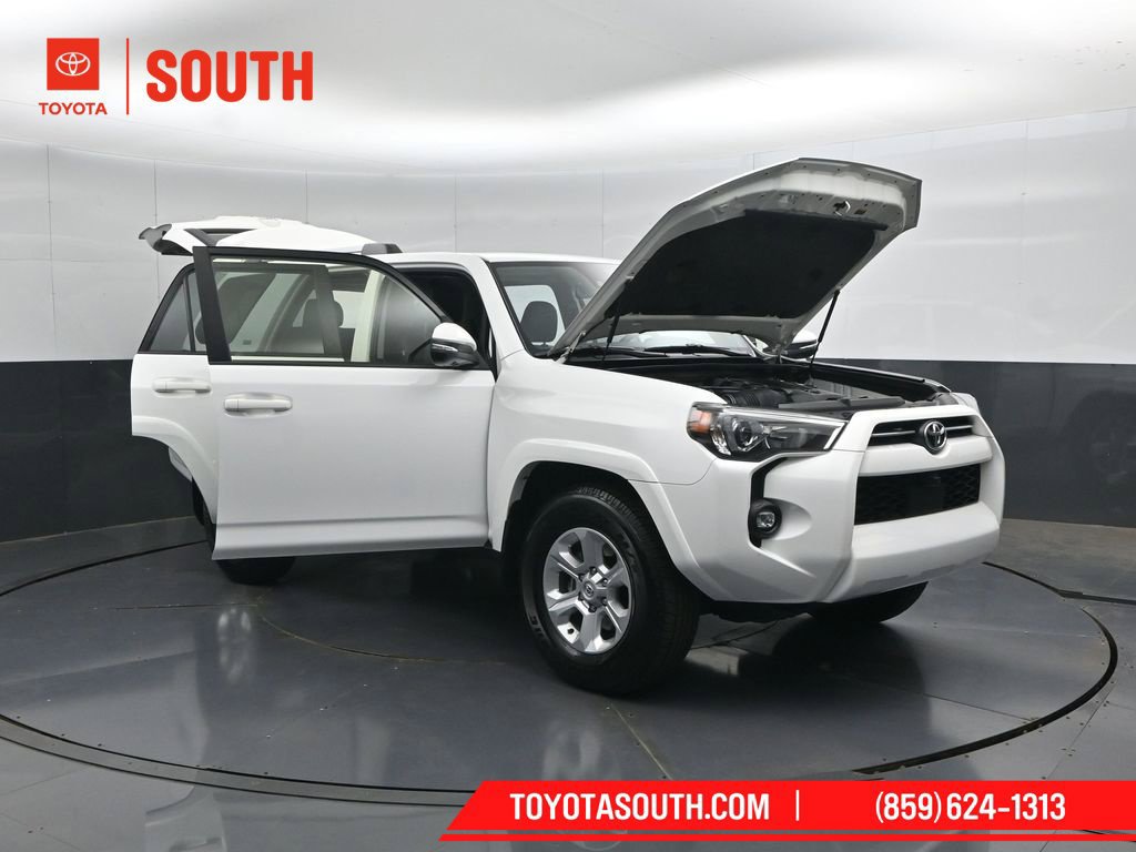 Used 2023 Toyota 4Runner SR5 Premium w/ Moonroof Package RWD image 56