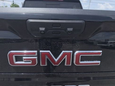 Used 2024 GMC Sierra 1500 SLT w/ SLT Premium Plus Package AWD/4WD image 23