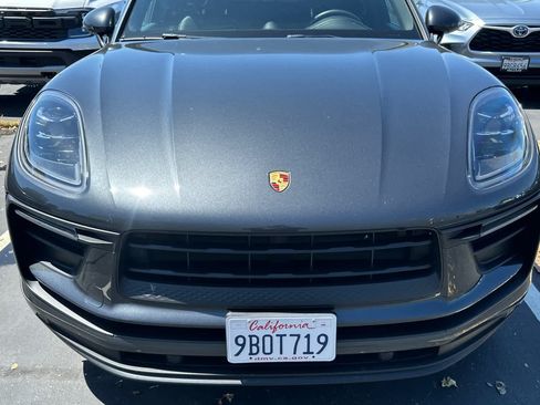 Used 2022 Porsche Macan AWD/4WD image 9
