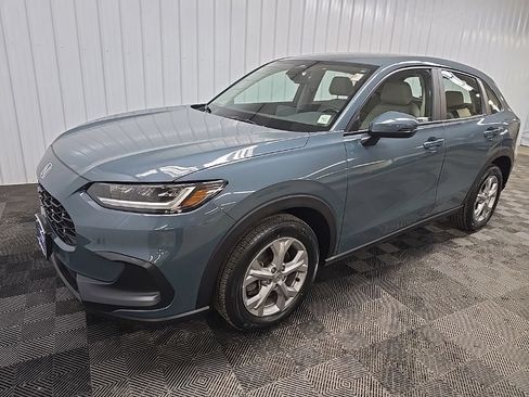 Used 2023 Honda HR-V LX image 8