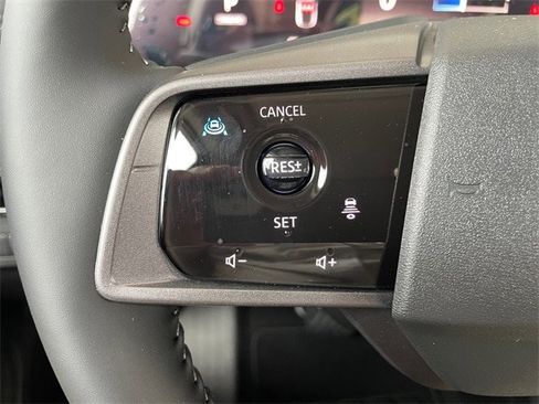 New 2025 Nissan Murano SV image 22