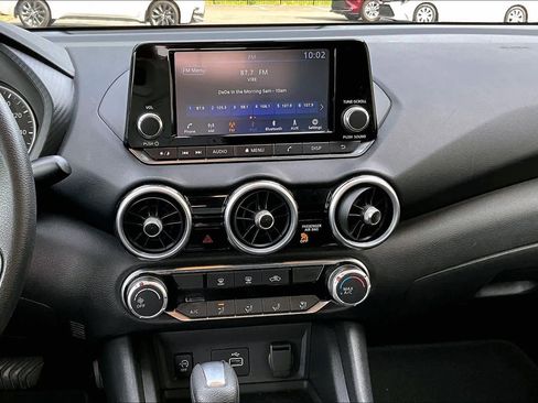 Used 2024 Nissan Sentra S image 7