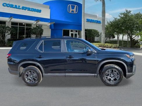 New 2026 Honda Pilot TrailSport image 6