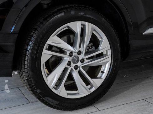 Used 2020 Audi Q7 2.0T Premium Plus w/ Premium Plus Package image 52