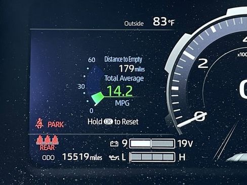Used 2024 Toyota Tundra Limited w/ Power Package AWD/4WD image 15