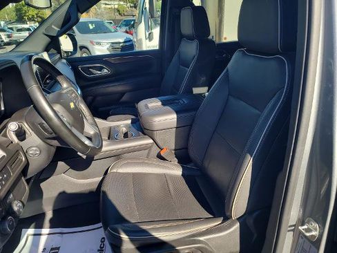 Used 2024 Chevrolet Tahoe Premier image 18