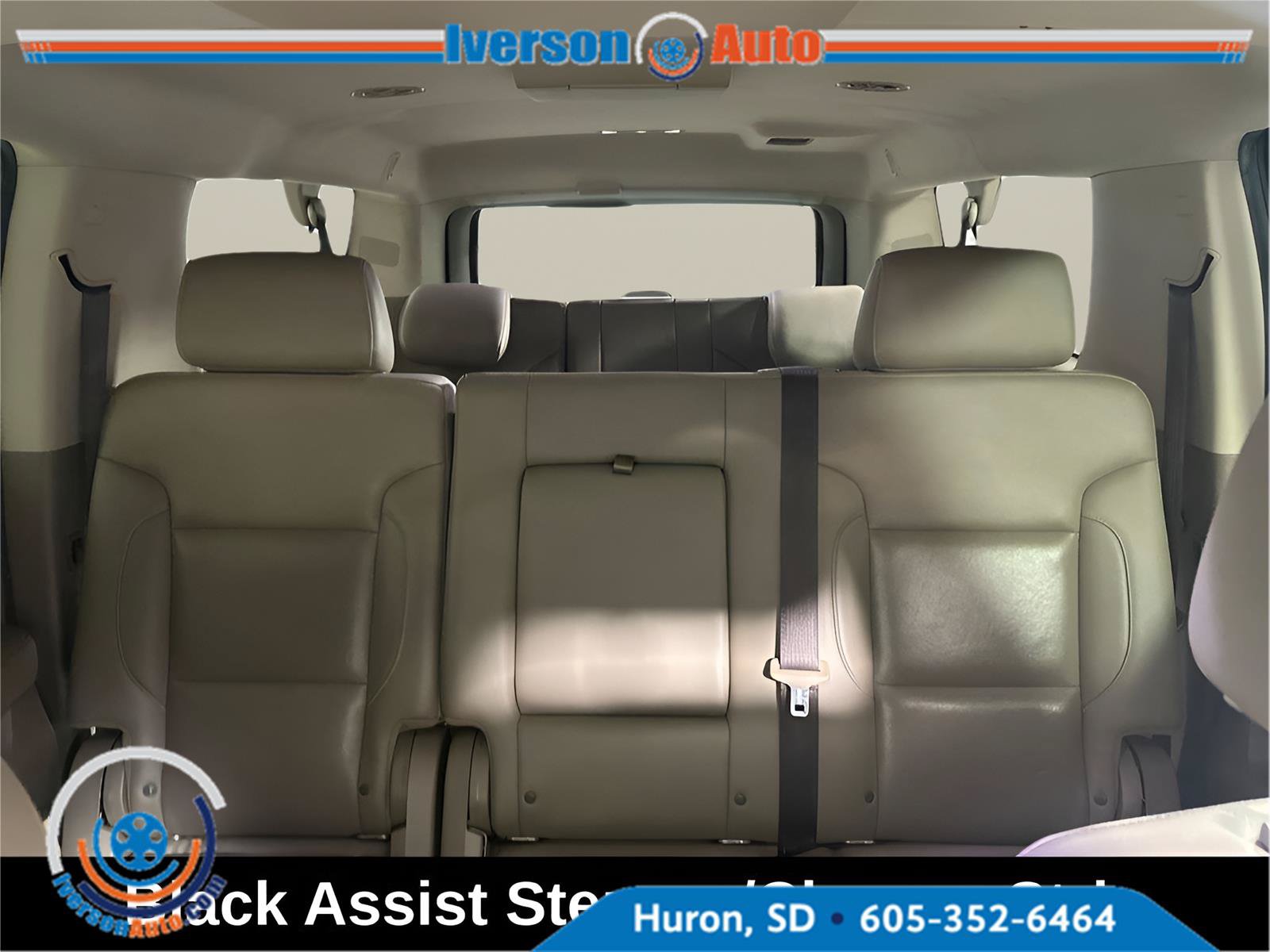 Used 2019 GMC Yukon XL SLT w/ Open Road Package AWD/4WD image 24