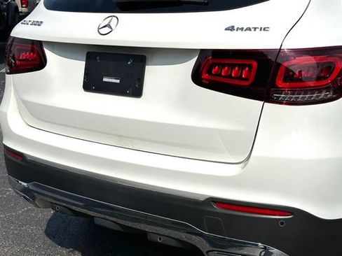 Used 2021 Mercedes-Benz GLC 300 4MATIC image 14