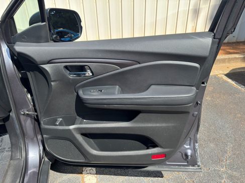 Used 2022 Honda Pilot Special Edition image 43