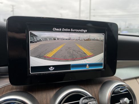 Used 2019 Mercedes-Benz C 300 4MATIC Sedan image 25