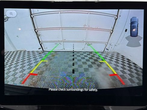 Used 2024 Ford Expedition Max XLT image 27