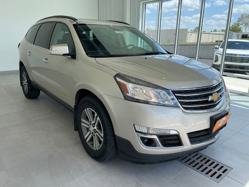 Used 2016 Chevrolet Traverse LT AWD/4WD image 7