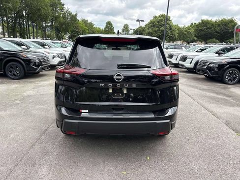 New 2026 Nissan Rogue SV FWD image 6