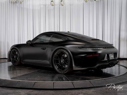 Used 2026 Porsche 911 GT3 RWD image 12